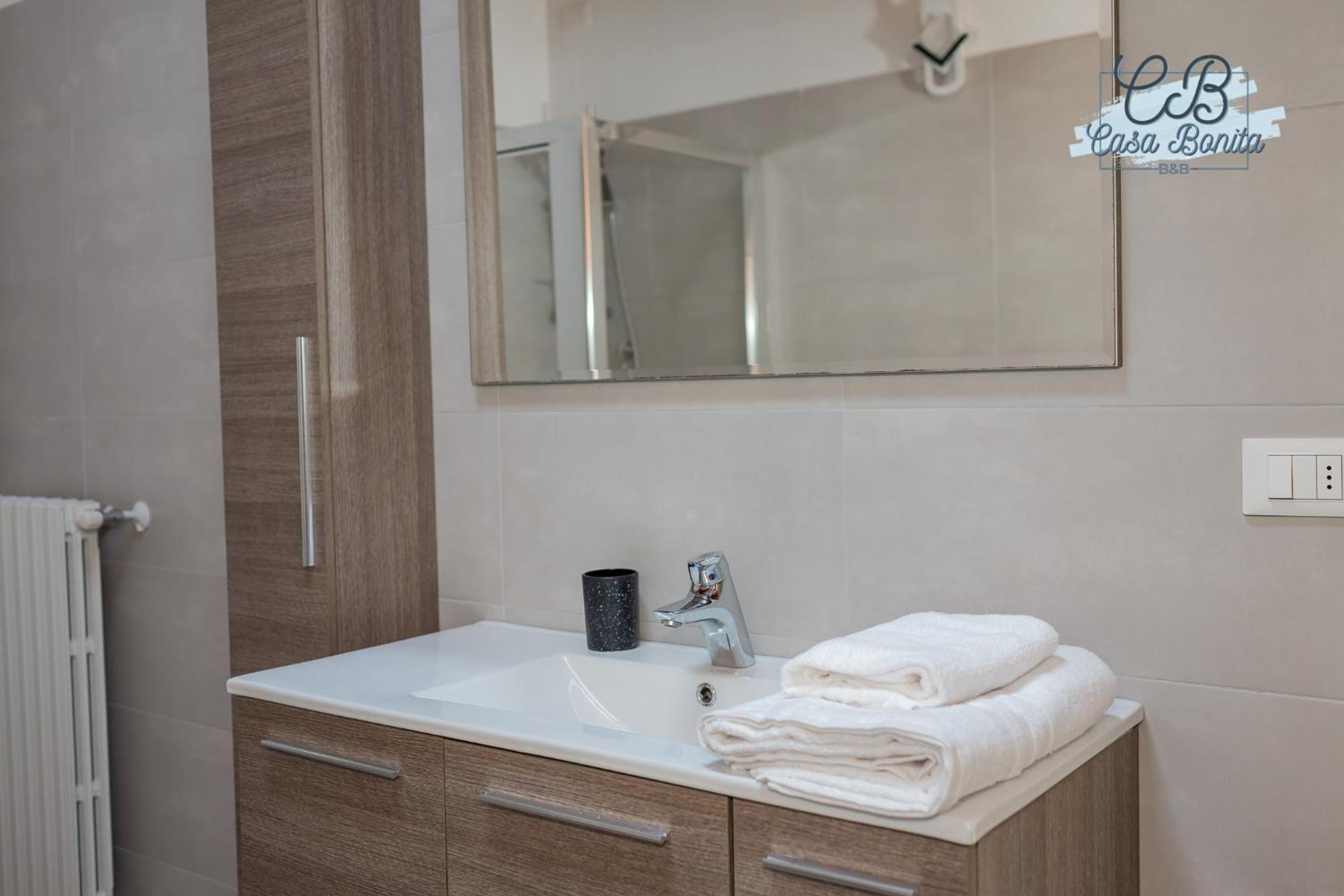 Casa Bonita Rho Aparthotel Eksteriør bilde